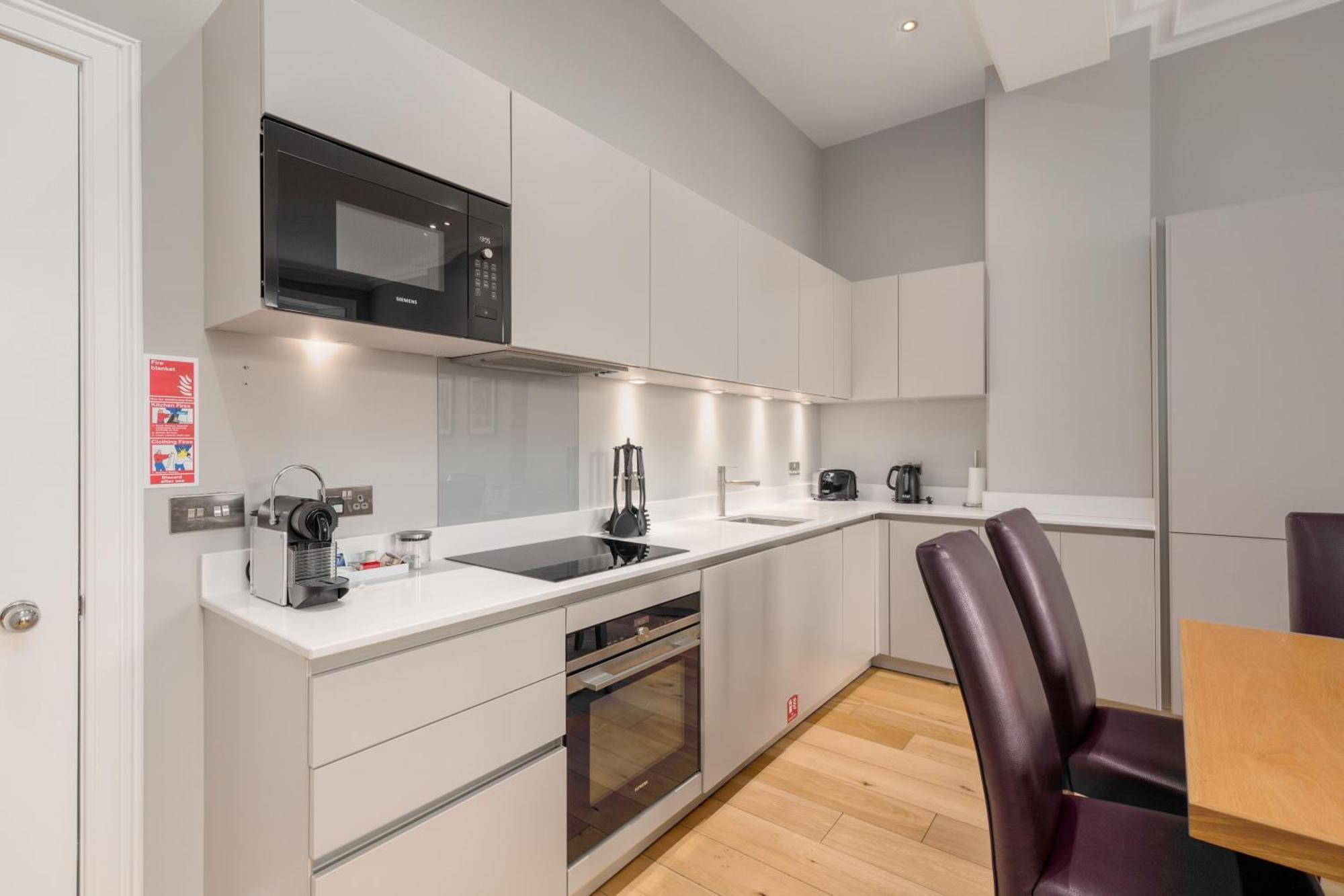 Destiny Scotland - Princes Street Residence EDI Exterior foto